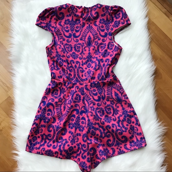 Rise of Dawn Deep V Cut Pink & Blue Romper - Picture 2 of 8